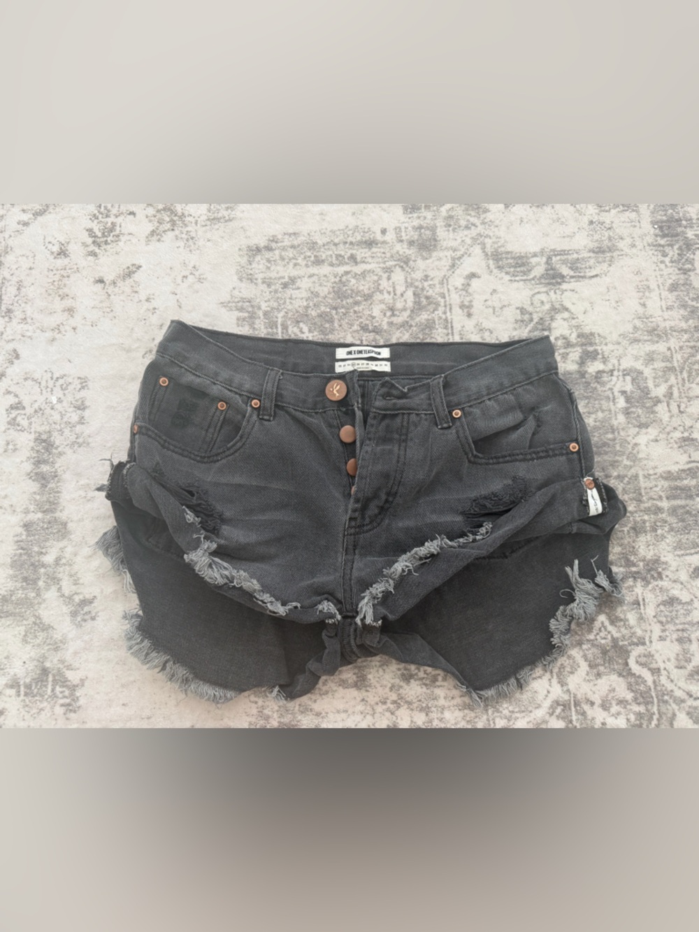 One Teaspoon Washed Charcoal Button-Front Denim Shorts: Size 25